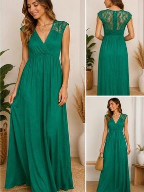 NWT Pinc Emerald Green Lace-Back V-Neck Maxi Dress